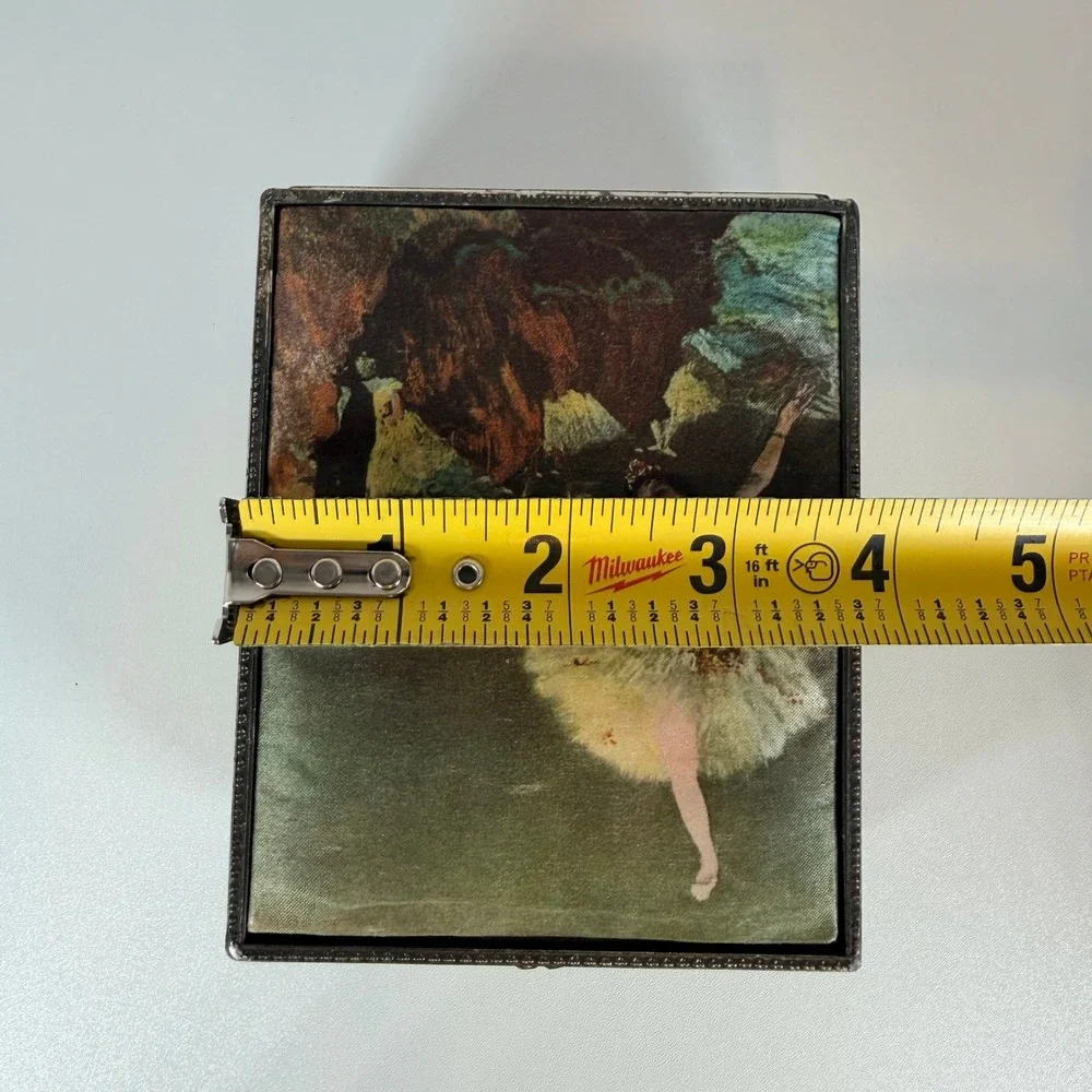 N/A vintage decorative